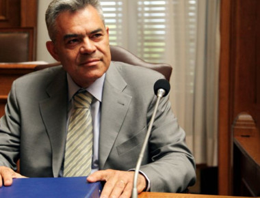 Τάσος Μαντέλης και Siemens: Αλλος ένας υπουργός του ΠΑΣΟΚ των κυβερνήσεων Σημίτη ένοχος για διαφθορά